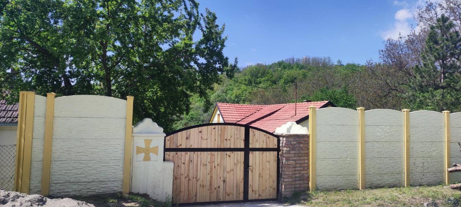 Fruska House Villa Besenovacki Prnjavor Ngoại thất bức ảnh